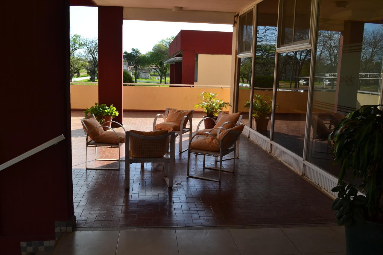Manantiales Hotel De Turismo Monte Caseros Zewnętrze zdjęcie